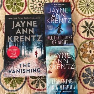 3 Books by Jayne Ann Krentz, the Fogg Lake Series, in great condition